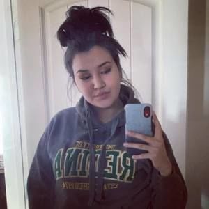 Meet your Posher, Ess